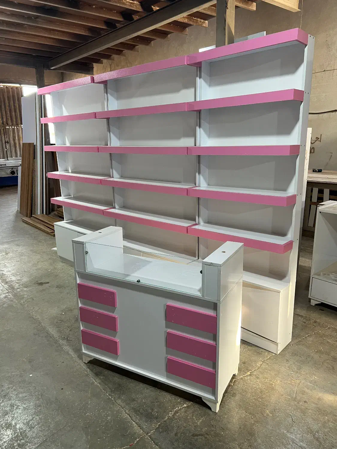 ویترین قفسه رگال کانتر دکور مغازه|فروشگاه و مغازه|بهارستان, |دیوار