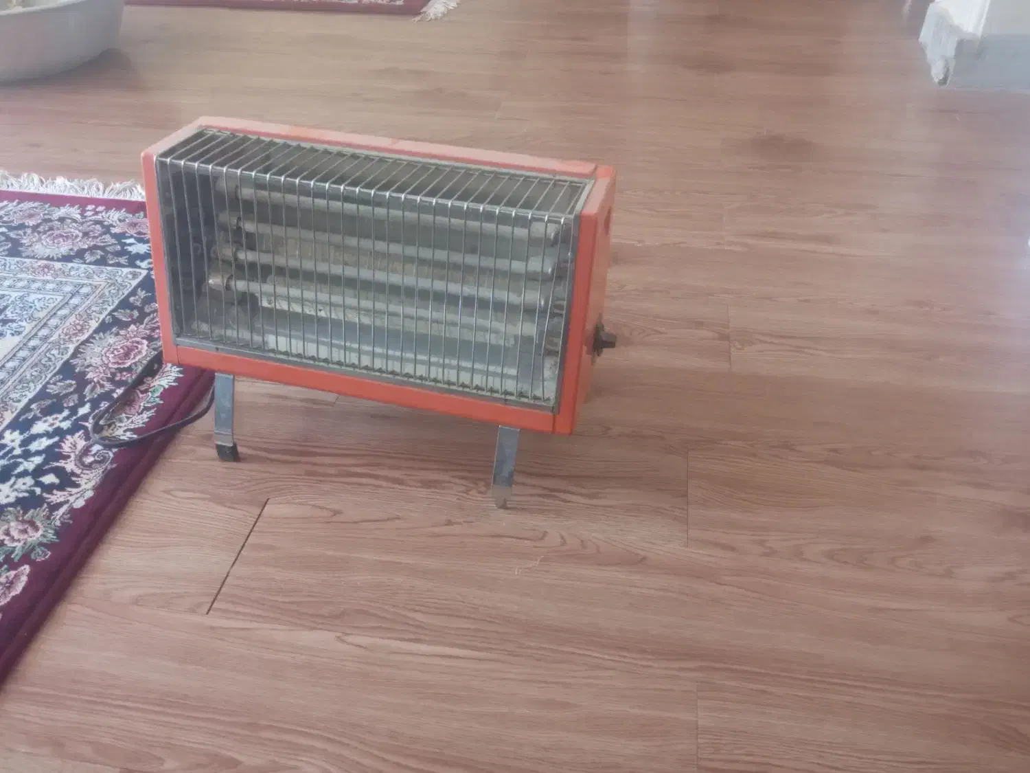 هیتر برقی|بخاری، هیتر، شومینه|فولادشهر, B4|دیوار