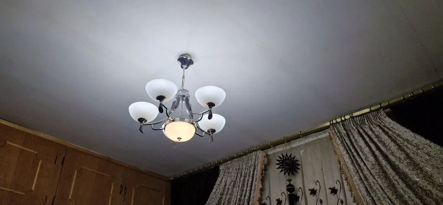 ۲ عدد لوستر|لوستر و چراغ آویز|دورود, |دیوار