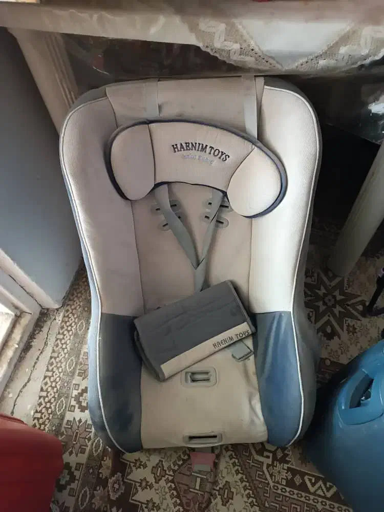 صندلی ماشین کودک در حد نو|تخت و صندلی بچه|قزوین, |دیوار