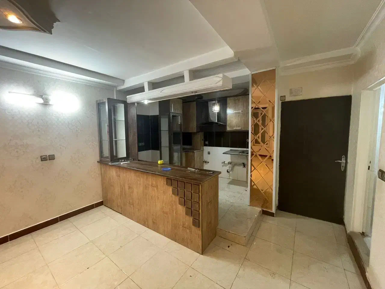 آپارتمان۶۵متری/دوخواب/تخلیه/با پارکینگ/مخابرات|اجارهٔ آپارتمان|قرچک, مهدیه|دیوار