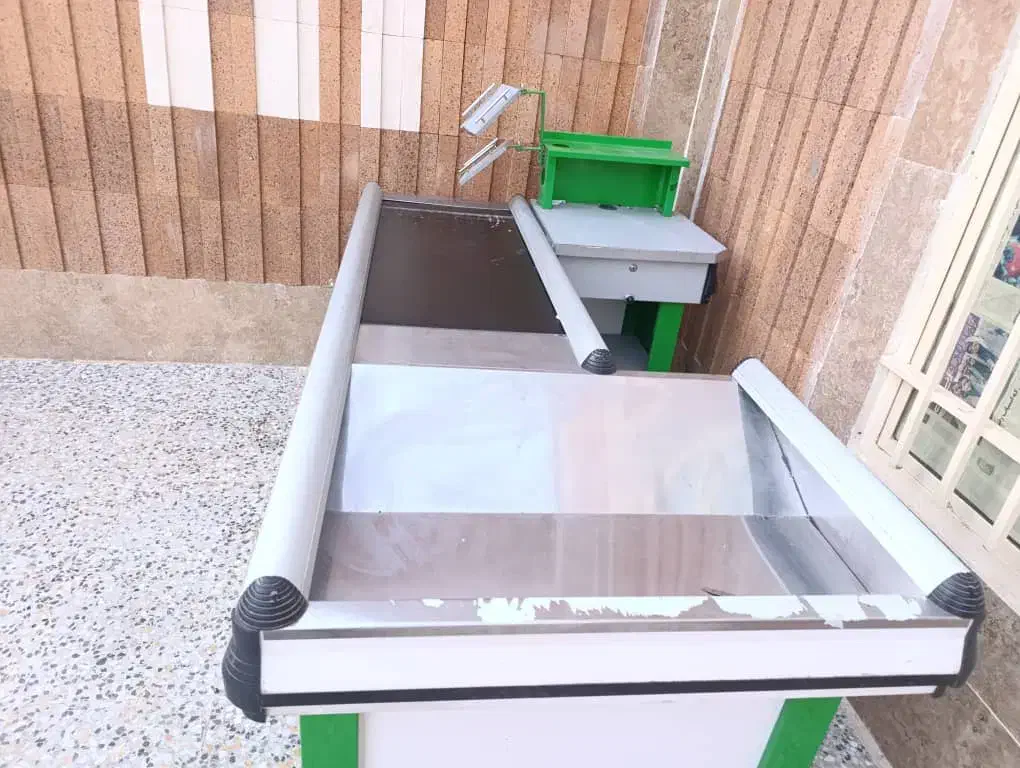 قفسه وصندوق فروشگاهی|فروشگاه و مغازه|شهرضا, |دیوار