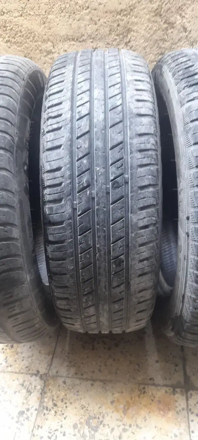 لاستیک بارز ۱۸۵.۶۵.۱۵|قطعات یدکی و لوازم جانبی|جم, |دیوار