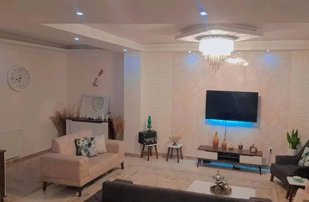 فروش آپارتمان خوش نقشه درکوی حسینی|فروش آپارتمان|رشت, گلزاران|دیوار