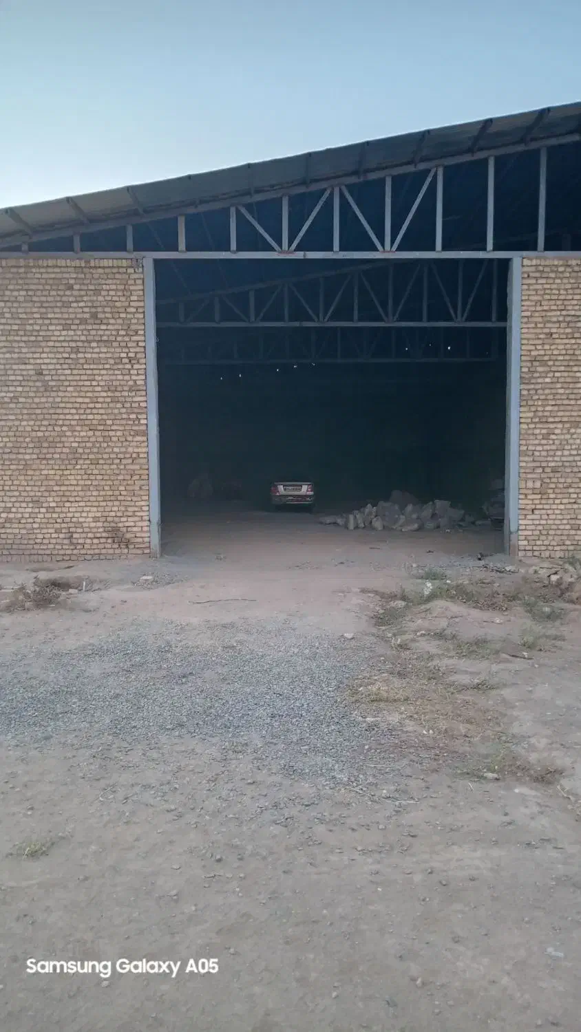 اجاره سوله جهت کاه و ینجه|اجارهٔ دفتر صنعتی، کشاورزی، تجاری|ملایر, |دیوار