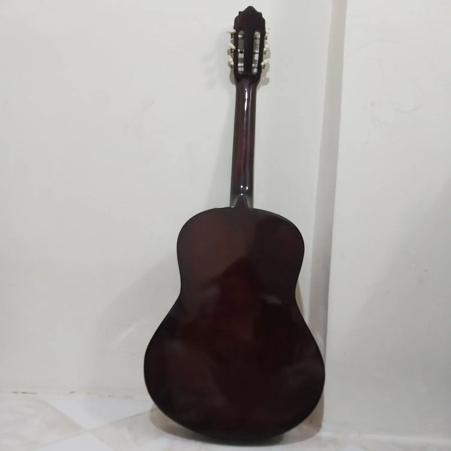 گیتار همراه کاور|گیتار، بیس، امپلیفایر|بجنورد, |دیوار