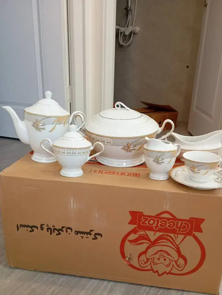 سرویس چینی|ظروف سرو و پذیرایی|شاهینشهر, شهرک گلدیس|دیوار