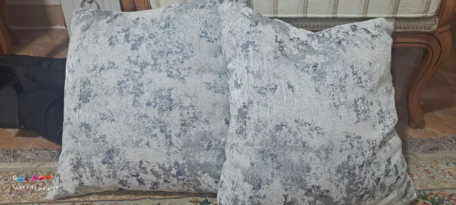 ۴عدد کوسن نو.زیب دار.پرشده|مبلمان خانگی و میز عسلی|خرم‌آباد, |دیوار