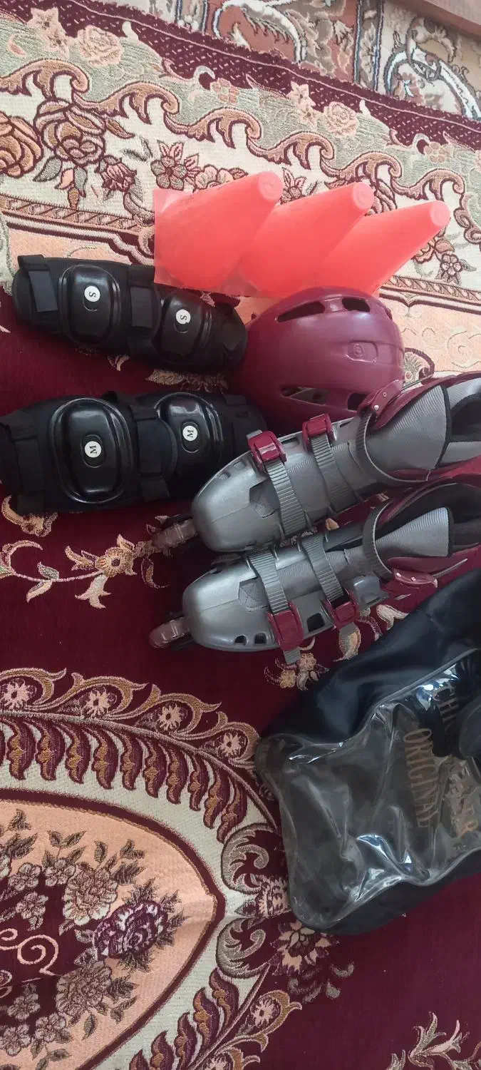 یک جفت اسکیت با مارک (شیکا گو تایگر)،نو نو|دوچرخه، اسکیت، اسکوتر|کرمانشاه, |دیوار