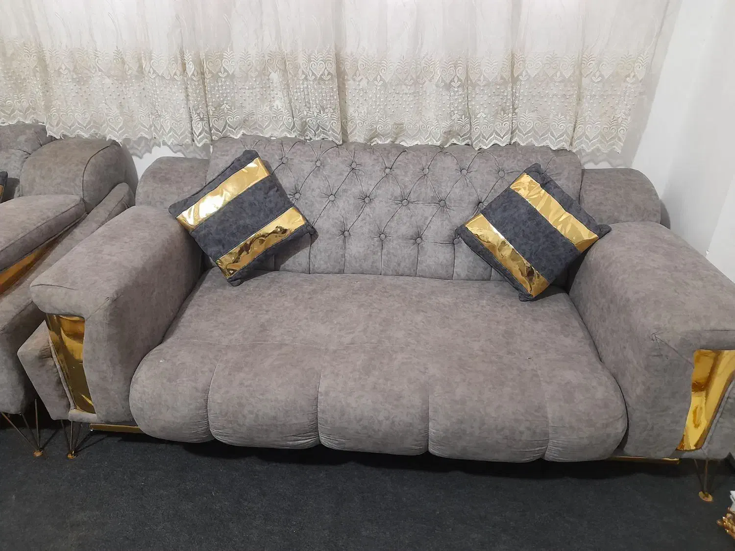 مبل ۷نفربا۷تاکوسن|مبلمان خانگی و میز عسلی|تایباد, |دیوار