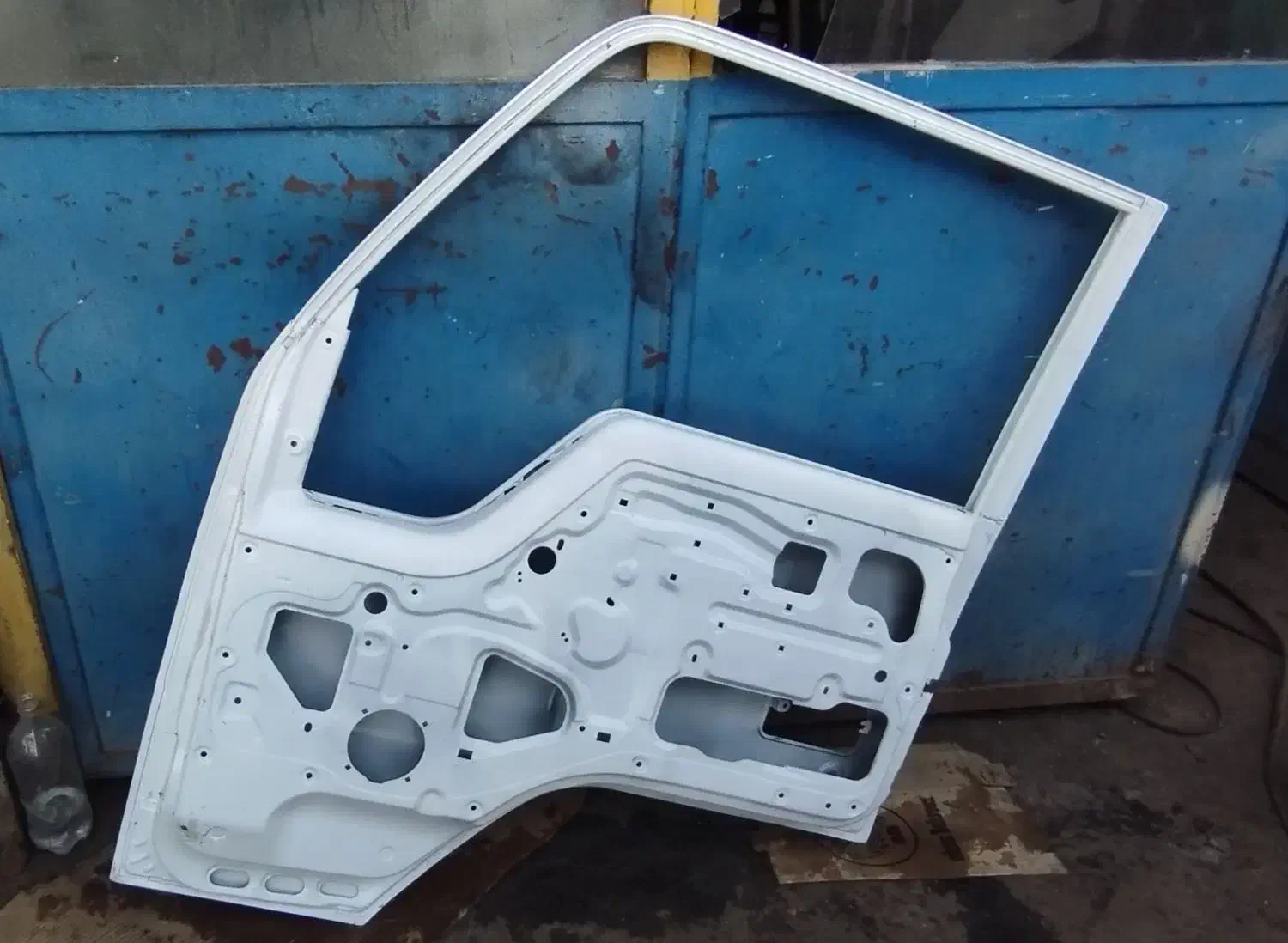 درب سمت شاگرد مینی بوس هیوندا|قطعات یدکی و لوازم جانبی|تهران, شادآباد|دیوار