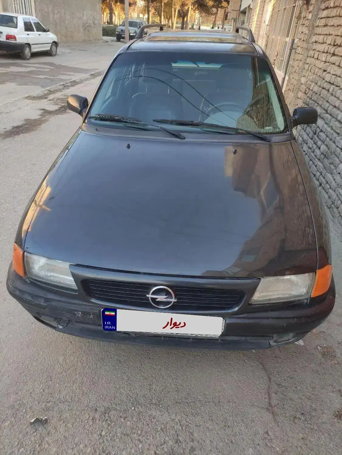 اپل آسترا استیشن|خودرو سواری و وانت|تهران, بلورسازی|دیوار