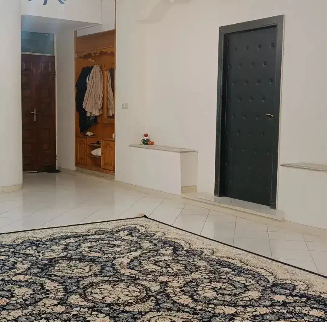 خوابگاه دخترانه ستارخان و قصردشت و بعثت|اجارهٔ آپارتمان|شیراز, عفیف‌آباد|دیوار