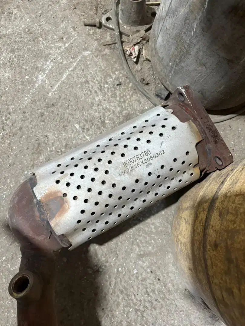 باسلام خریدکاتالیزور|قطعات یدکی و لوازم جانبی|کرمان, |دیوار