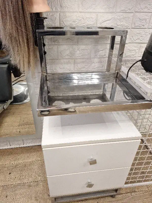 میز ترولی آرایشگری دو کشو|آرایشگاه و سالن‌های زیبایی|تهران, شهرک صدرا|دیوار