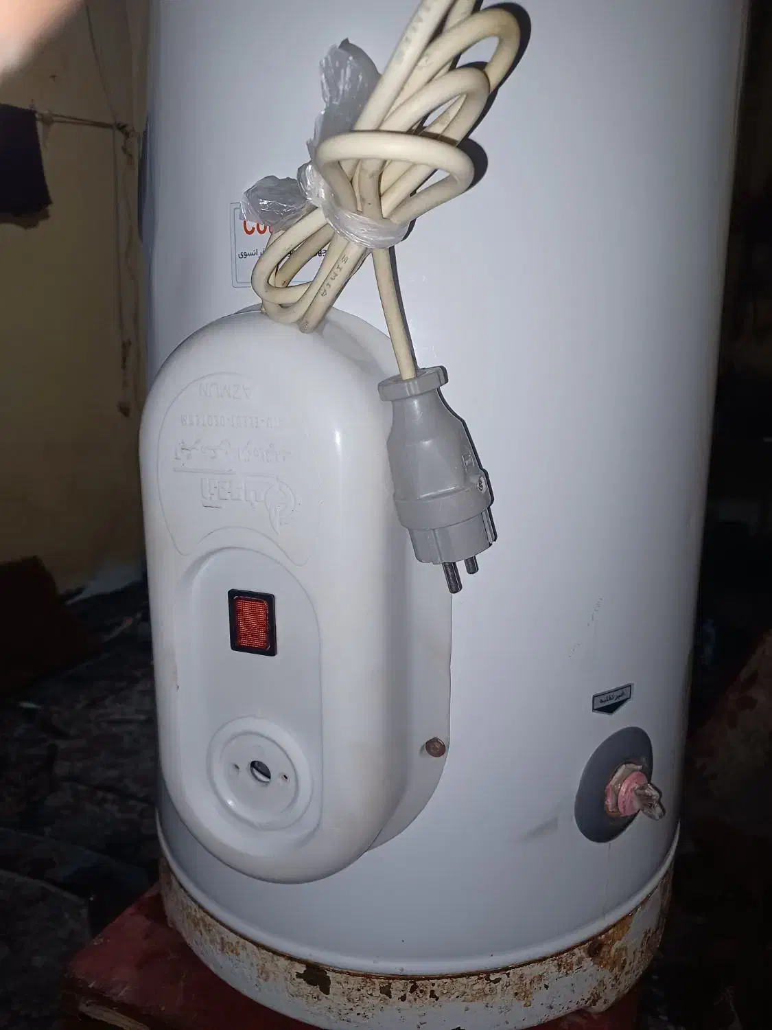 فروش آب گرم کن بزرگ عالی عالی عالی|آبگرمکن، پکیج، شوفاژ|شیبکوه (هرمزگان), |دیوار