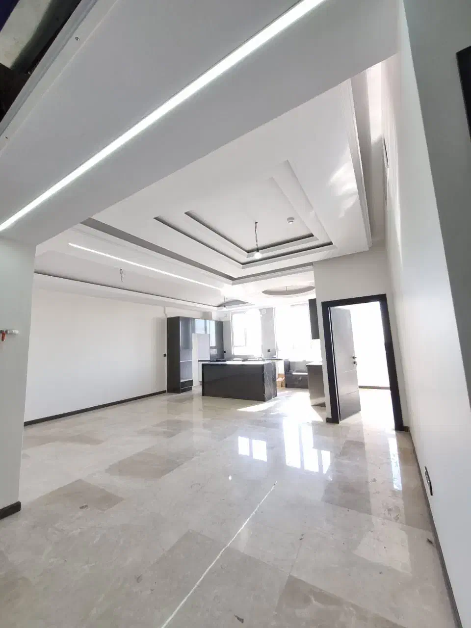 فروش آپارتمان ۱۰۰ متر/کلید نخورده/نارمک|فروش آپارتمان|تهران, علم و صنعت|دیوار