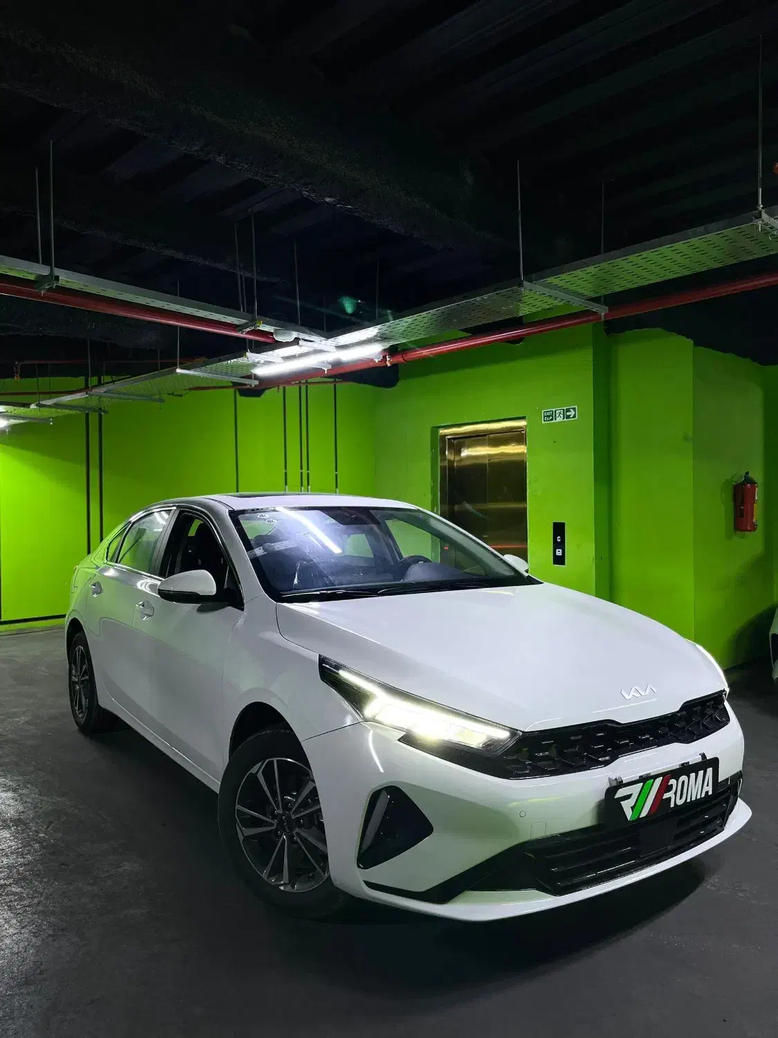 کیا  k3 2025|خودرو سواری و وانت|تهران, حکمت|دیوار