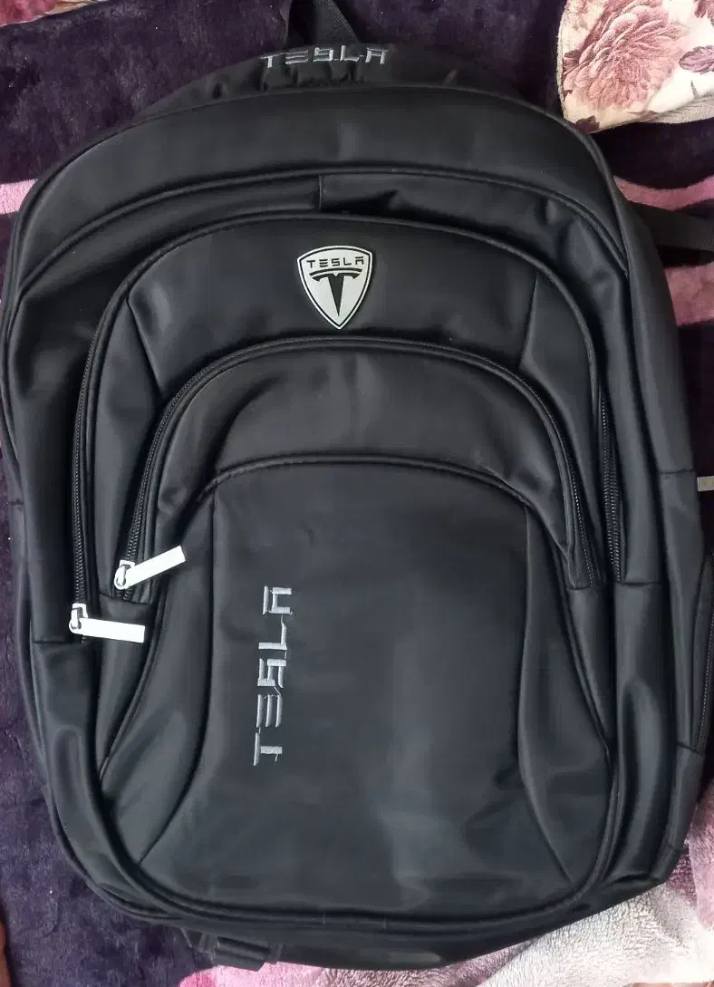 کیف لپ تاپ مناسب مدرسه و کار نیز میباشد|کیف، کفش، کمربند|یزد, |دیوار