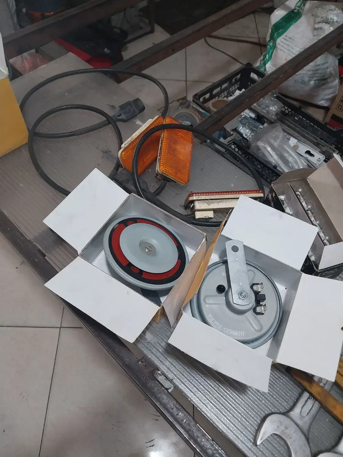 اچار و بوق بنزی تسمه|قطعات یدکی و لوازم جانبی|تهران, استقلال|دیوار