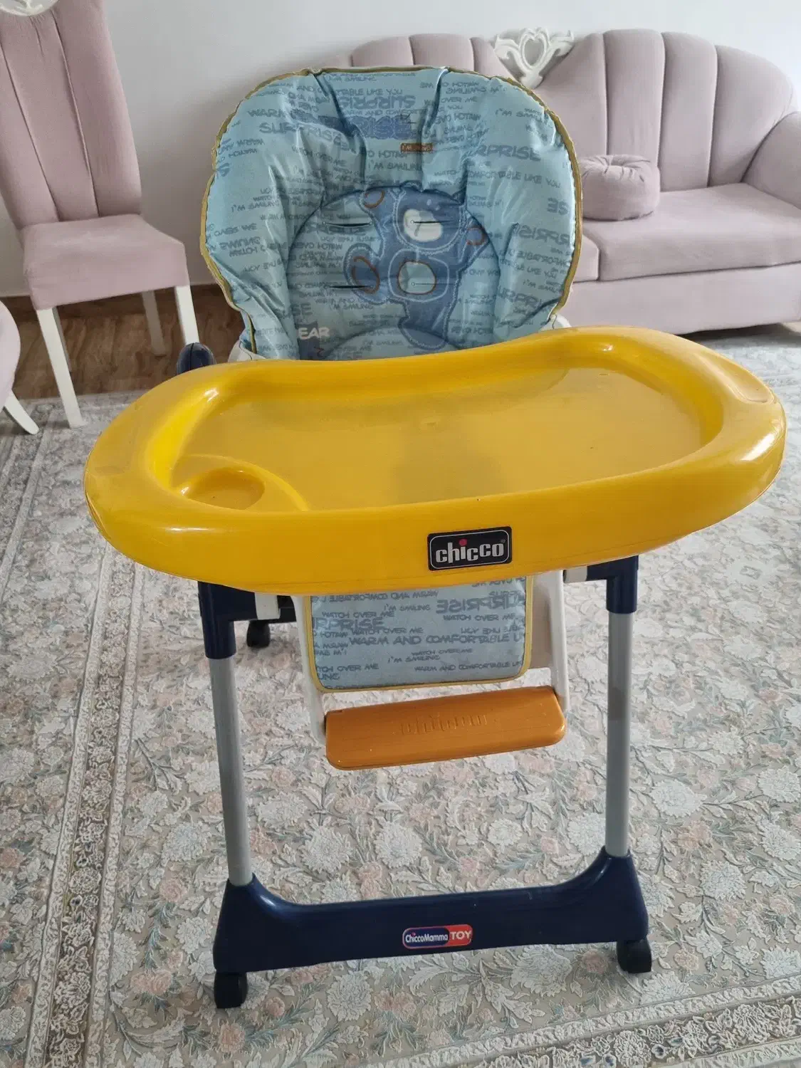 میز غذا کودک|اسباب و اثاث بچه|رشت, دباغیان|دیوار