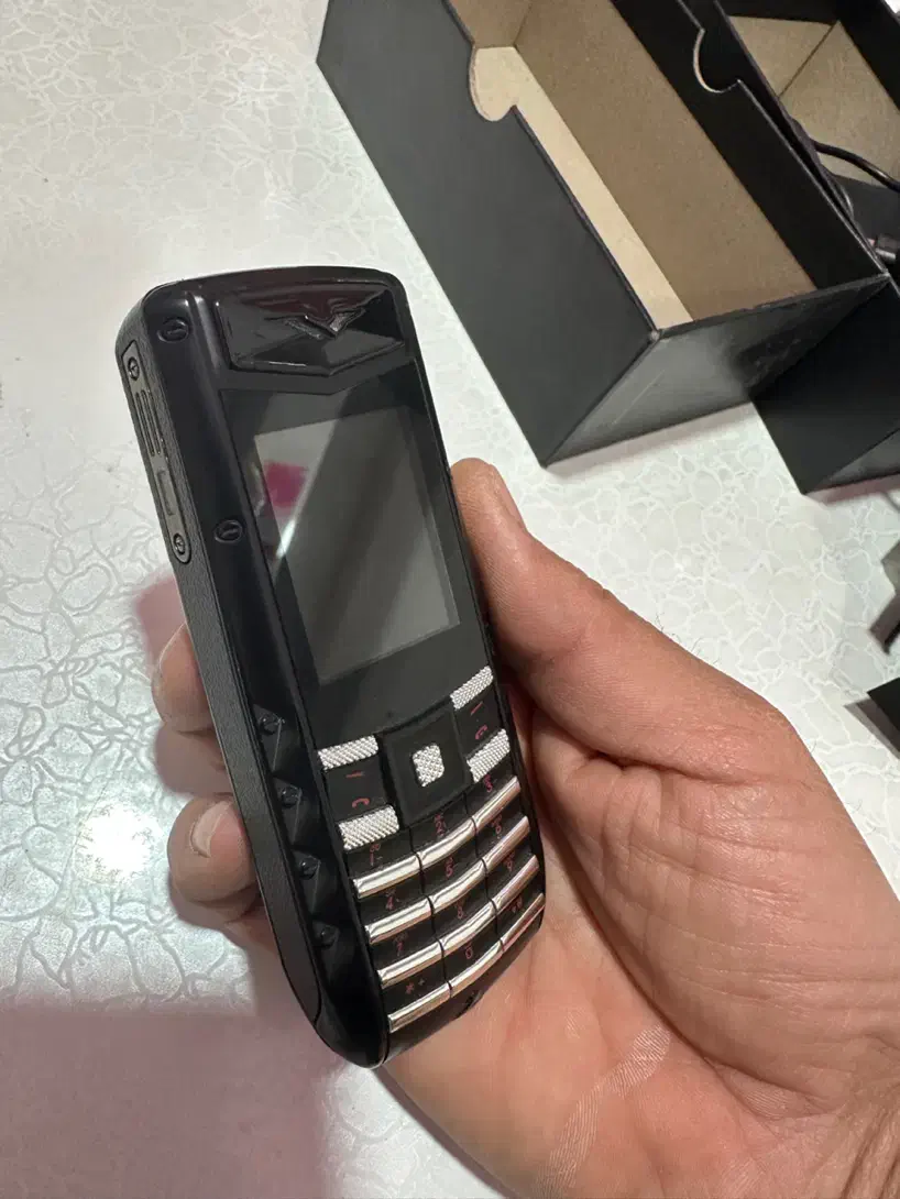 گوشی ورتوطرح فراری|موبایل|تهران, تهرانپارس شرقی|دیوار