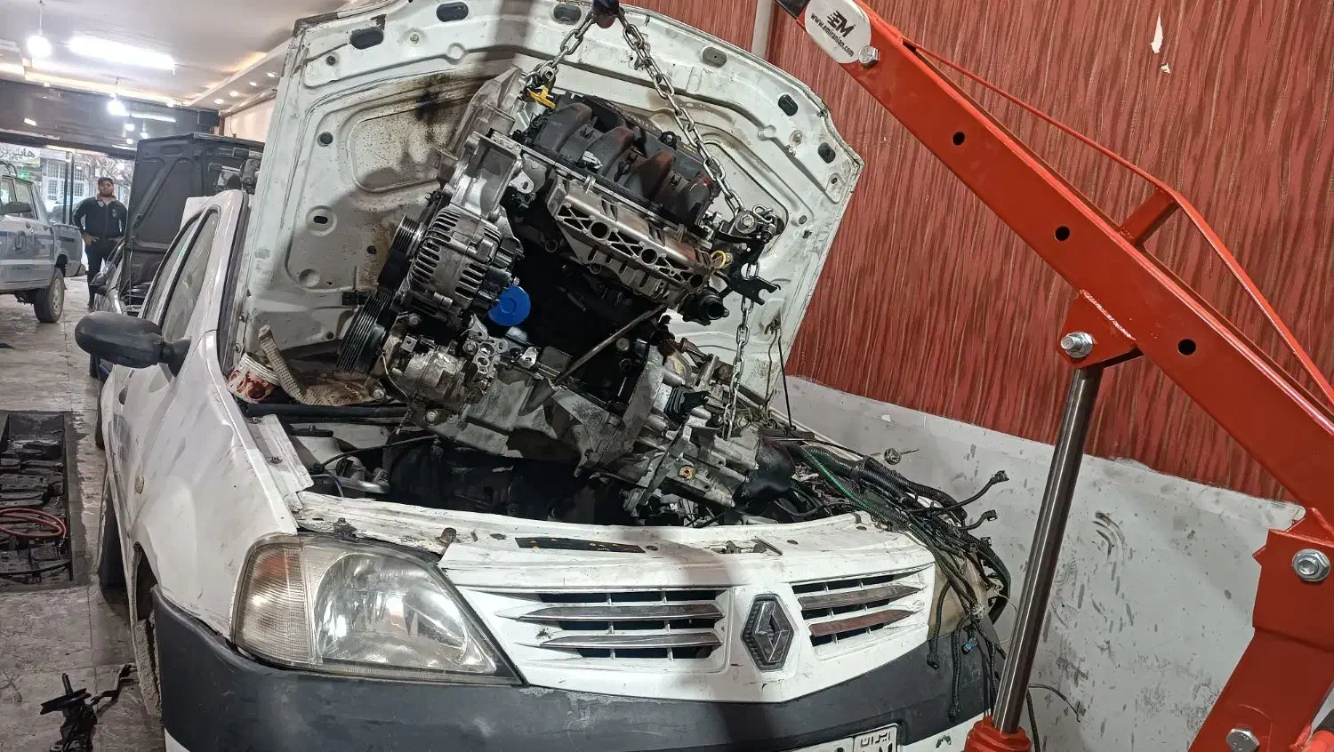 مکانیک متخصص ماشین ها چینی|خدمات موتور و ماشین|مشهد, حیدرآباد|دیوار