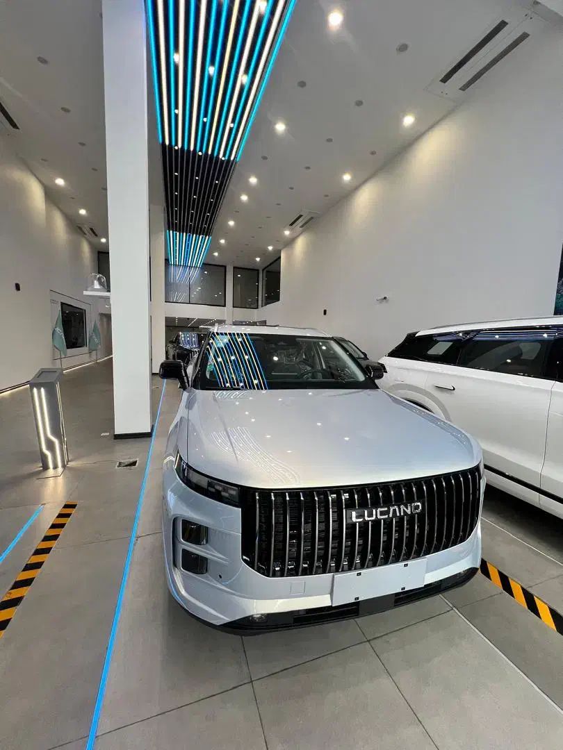 لوکانو L7 /نقرابی/ خشک ۱۴۰۴|خودرو سواری و وانت|تهران, اختیاریه|دیوار