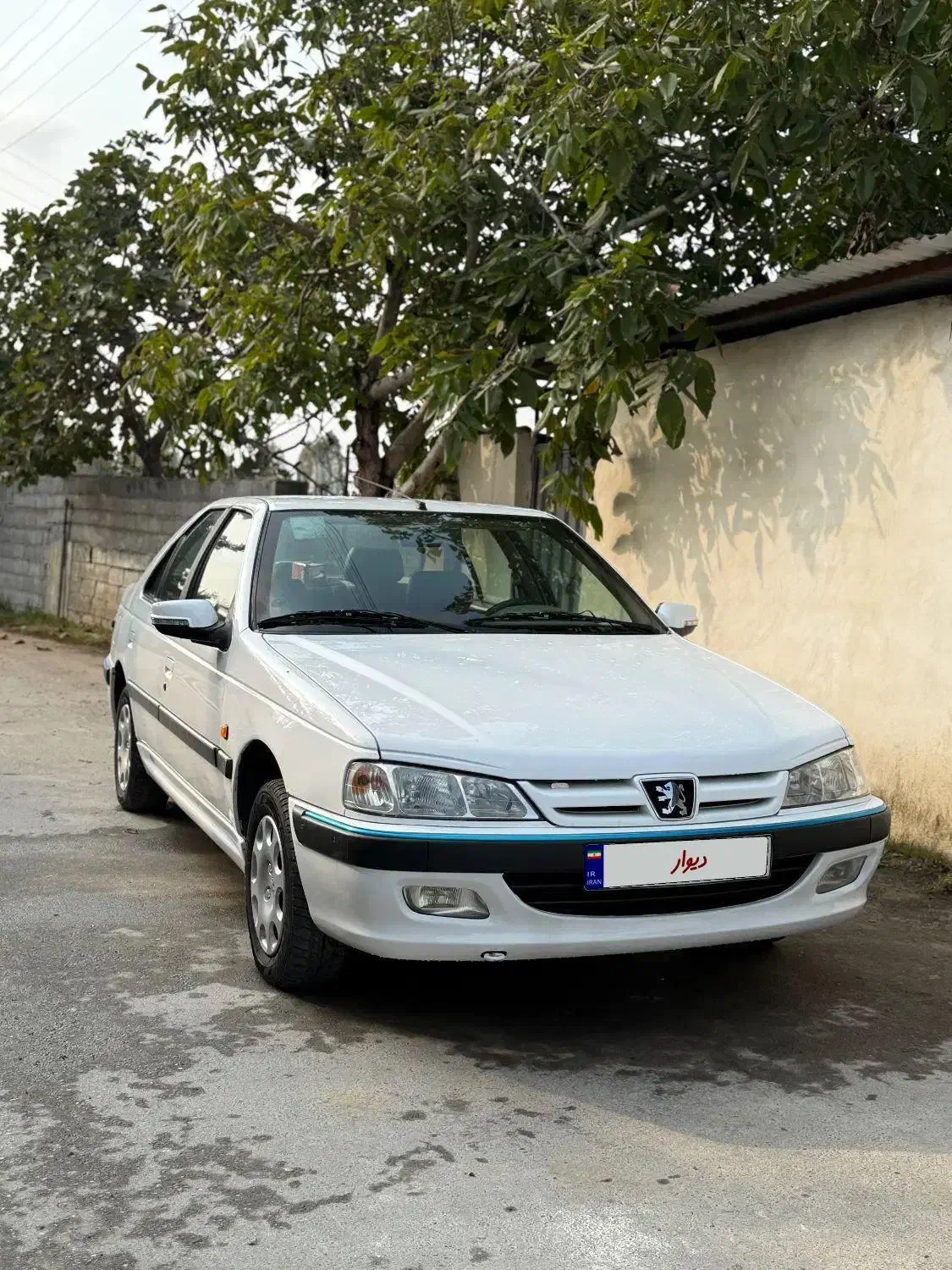 پژو پارس سال مدل ۹۵ کم کار بدون رنگ|خودرو سواری و وانت|قائم‌شهر, |دیوار