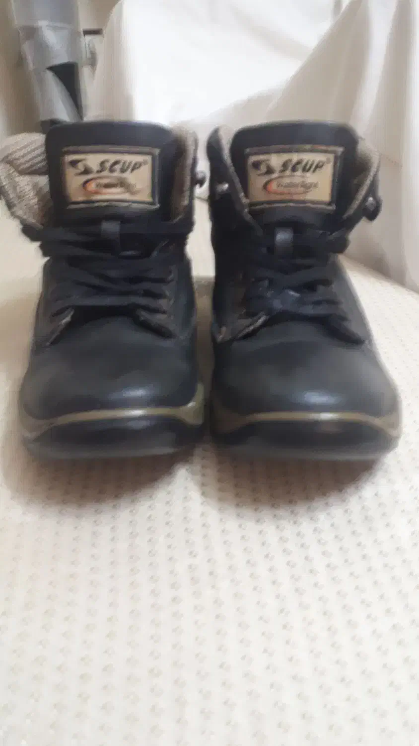 کفش چرم|کیف، کفش، کمربند|بروجرد, |دیوار