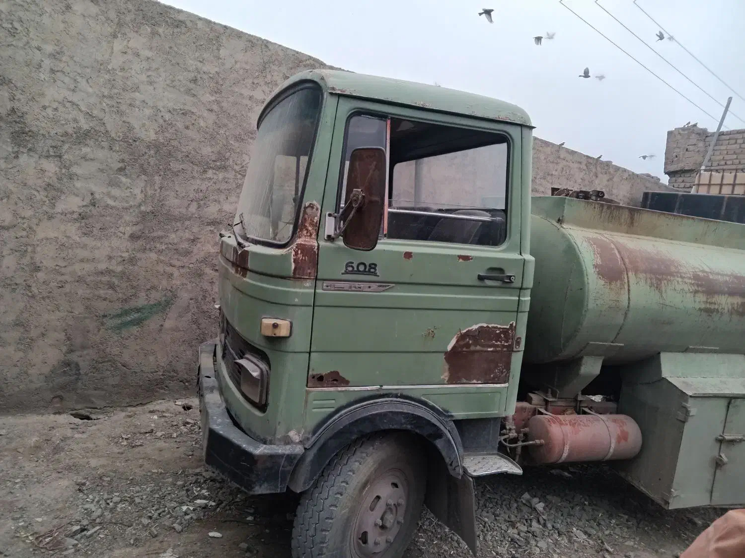 خاور بنز ۶۰۸ مدل ۶۹ شاسی|خودرو سنگین|قم, سید معصوم|دیوار