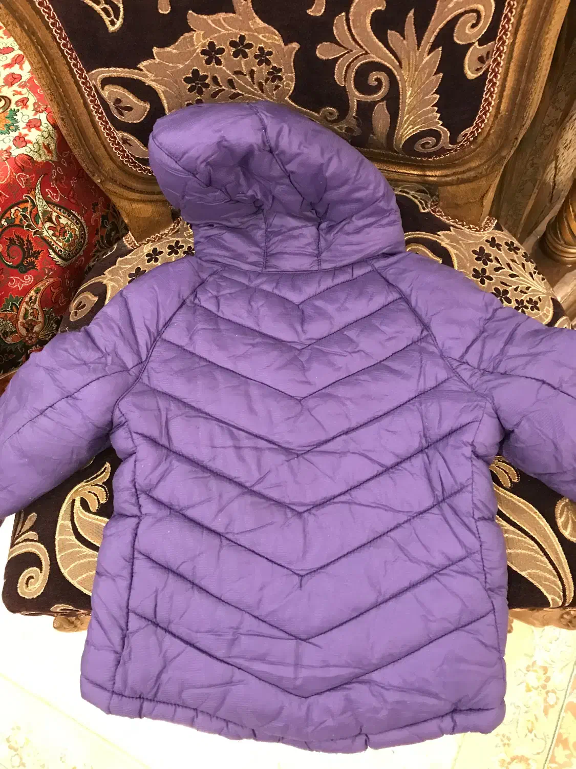 کاپشن در حد نو برندهای خارجی|کفش و لباس بچه|تهران, تهرانپارس غربی|دیوار