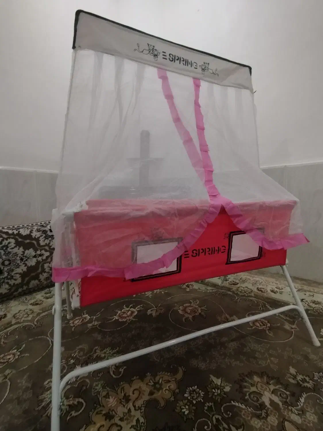 گهواره نوزاد|اسباب و اثاث بچه|قائن, |دیوار