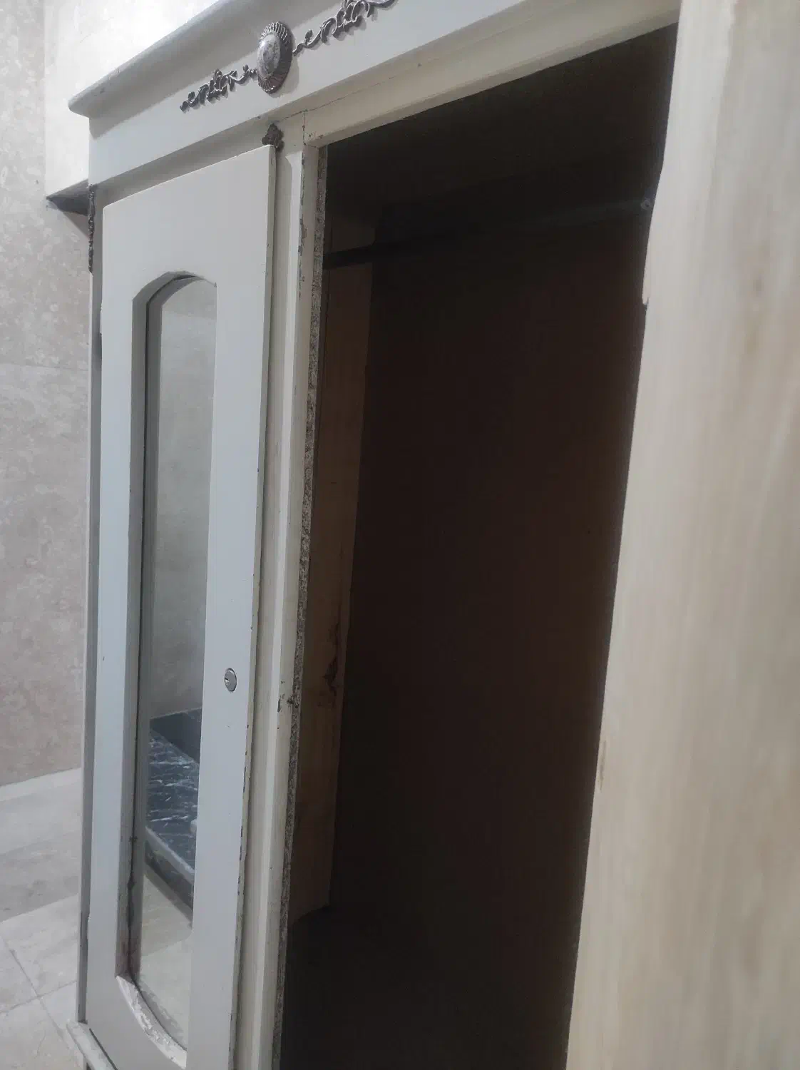 کمد|جاکفشی، کمد، دراور|گرگان, |دیوار