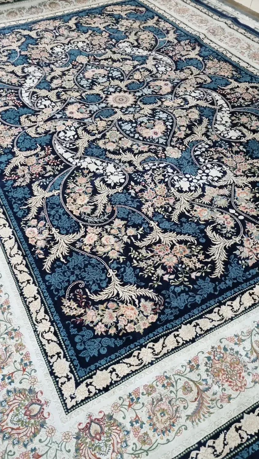 دوتخته فرش ۹ متری بزرگمهر ۱۲۰۰ شانه|فرش|تهران, امام زاده حسن|دیوار