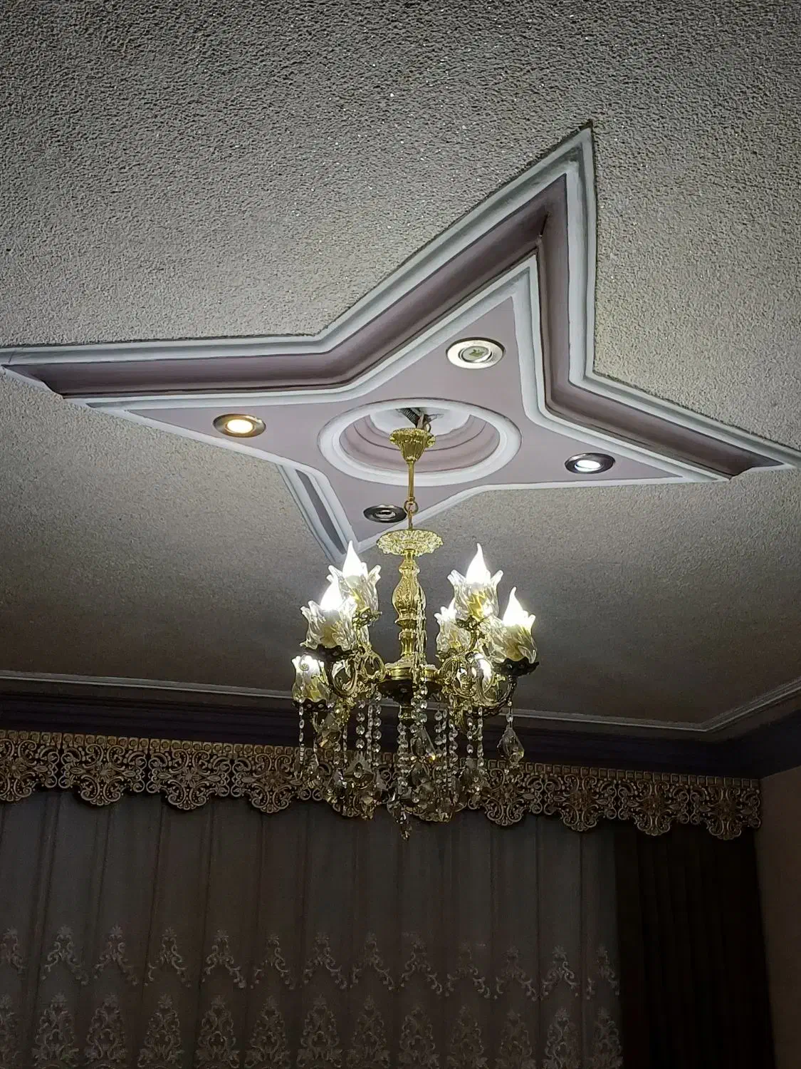 لوستر|لوستر و چراغ آویز|هشتگرد, شهرک بعثت|دیوار