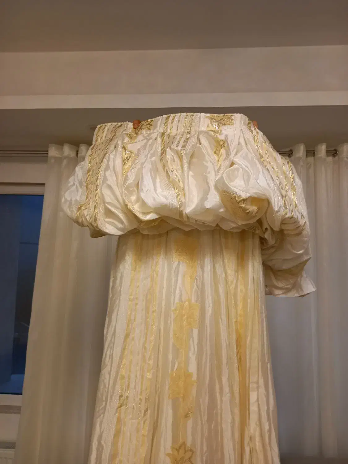 پرده حریر بلند180در 180|فعالیت داوطلبانه|لاهیجان, شهید آوینی|دیوار