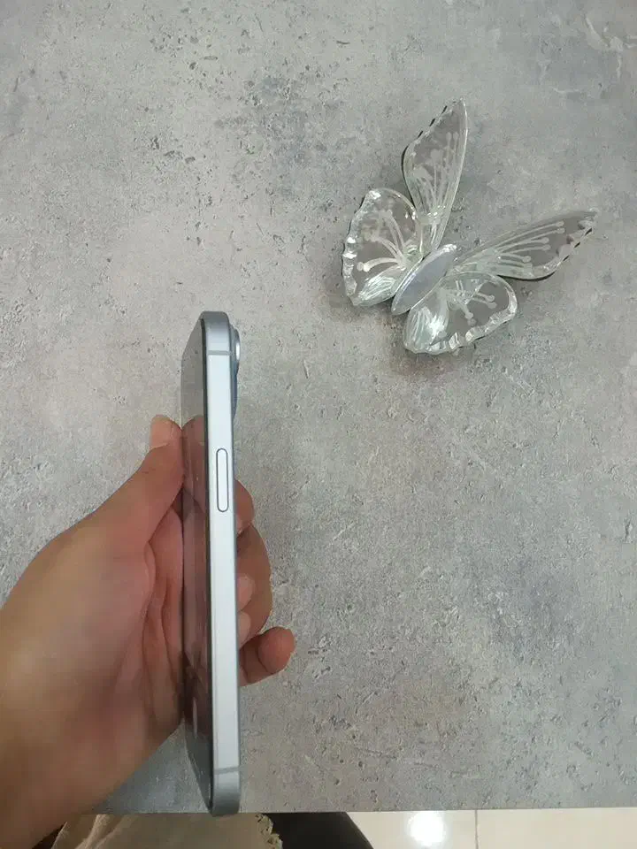 آیفون ۱۵ نرمال|موبایل|تبریز, |دیوار