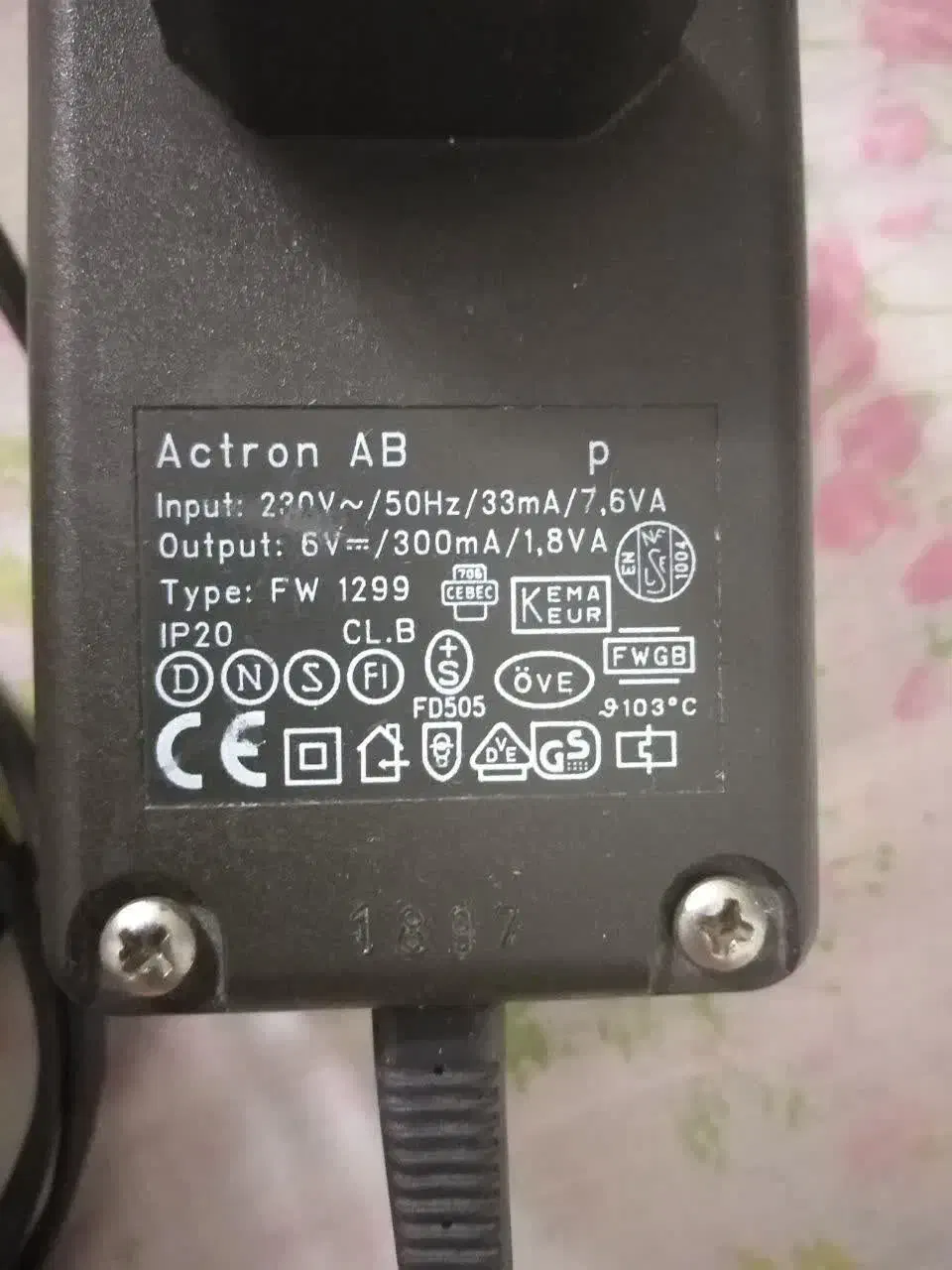 آداپتور آلمانی تلفن Actron سالم و اورجینال|تلفن رومیزی|قم, بنیاد|دیوار