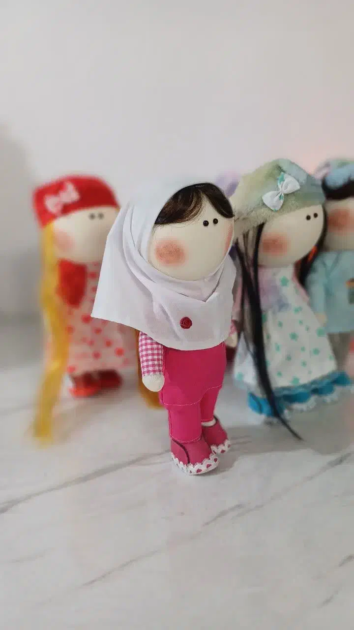 عروسک دانش آموز ۳۰سانتی|اسباببازی بچه|اراک, |دیوار