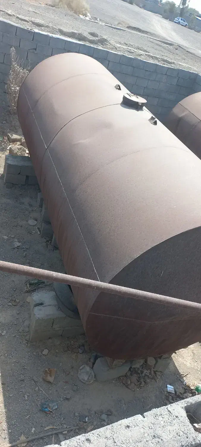 مخزن بیست هزار لیتری|ماشینآلات صنعتی|منوجان, |دیوار