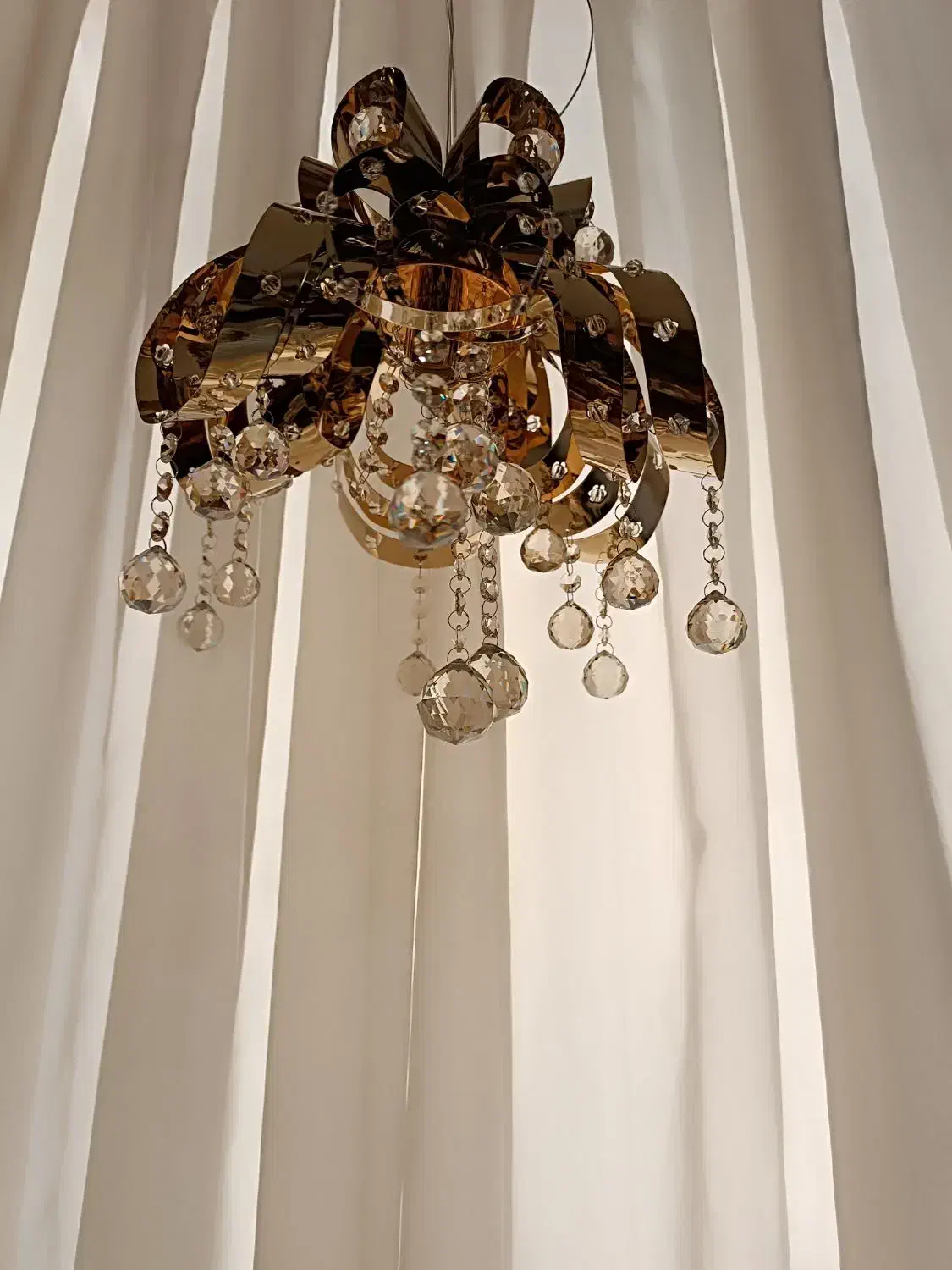 لوستر|لوستر و چراغ آویز|قدس, شهرقدس|دیوار