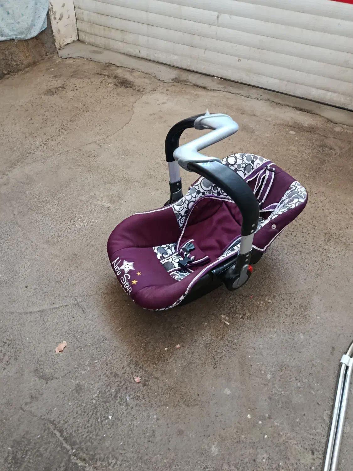 کریر درحدنو|کالسکه و لوازم جانبی|سراب, |دیوار