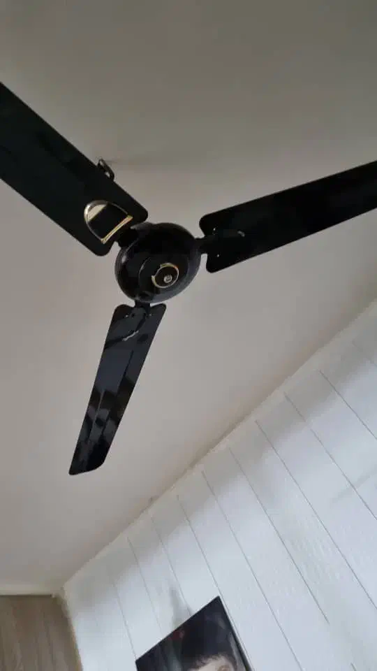 پنکه سقفی|پنکه و تصفیه‌کنندهٔ هوا|اهواز, فرهنگ شهر|دیوار