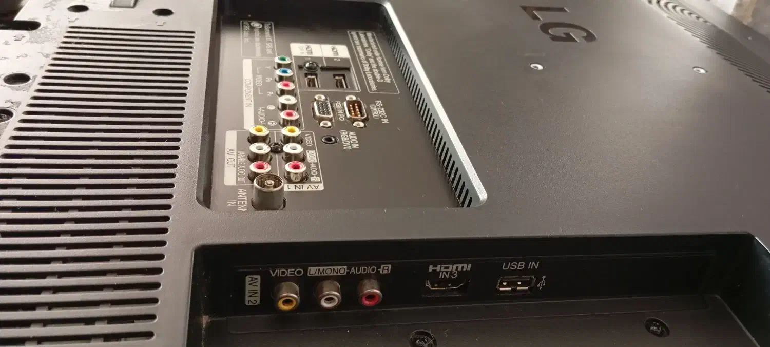 تلویزیون ۳۲ فول اچ دی ال جی LG اصل کره|تلویزیون و پروژکتور|همدان, |دیوار