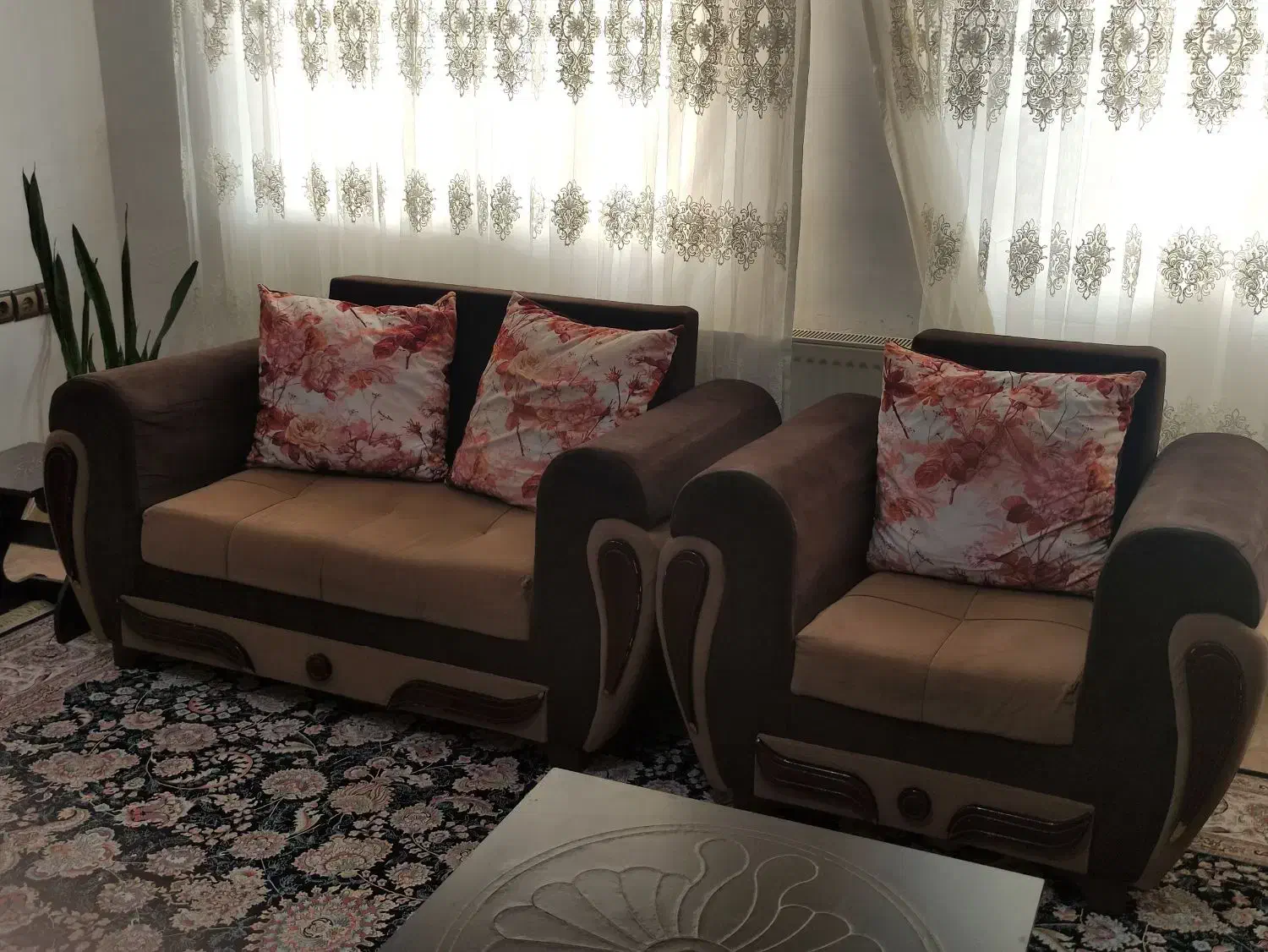 فروش مبل راحتی هفت نفره|مبلمان خانگی و میز عسلی|لاهیجان, حاجی آباد|دیوار