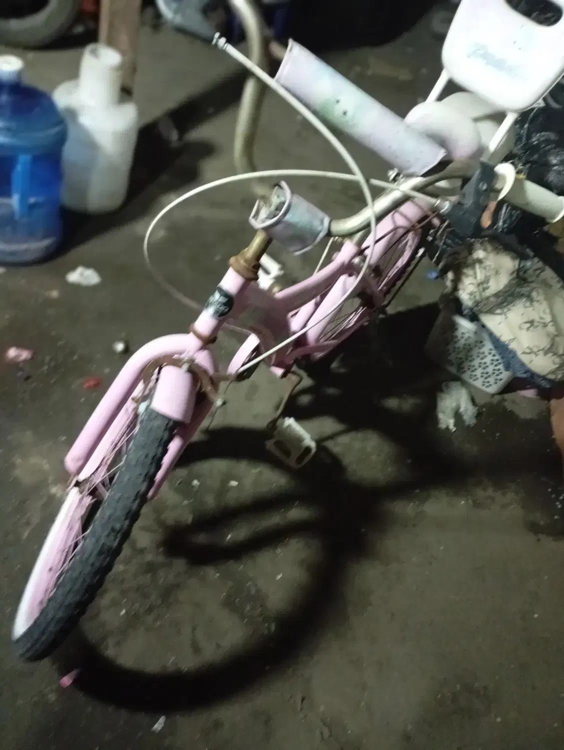 دوچرخه|دوچرخه، اسکیت، اسکوتر|رشت, حومه رشت|دیوار