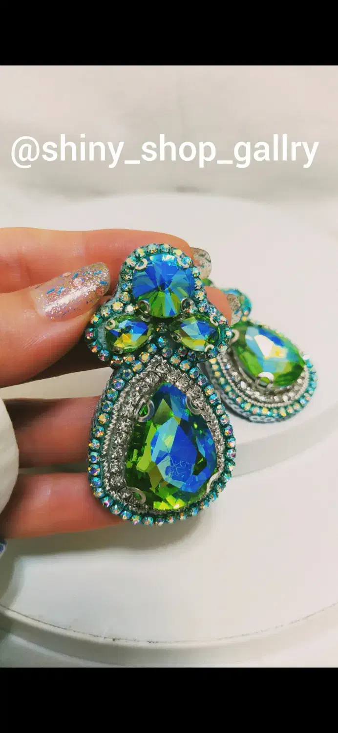 گوشواره جواهردوزی سایز بزرگ|بدلیجات|تهران, علم و صنعت|دیوار