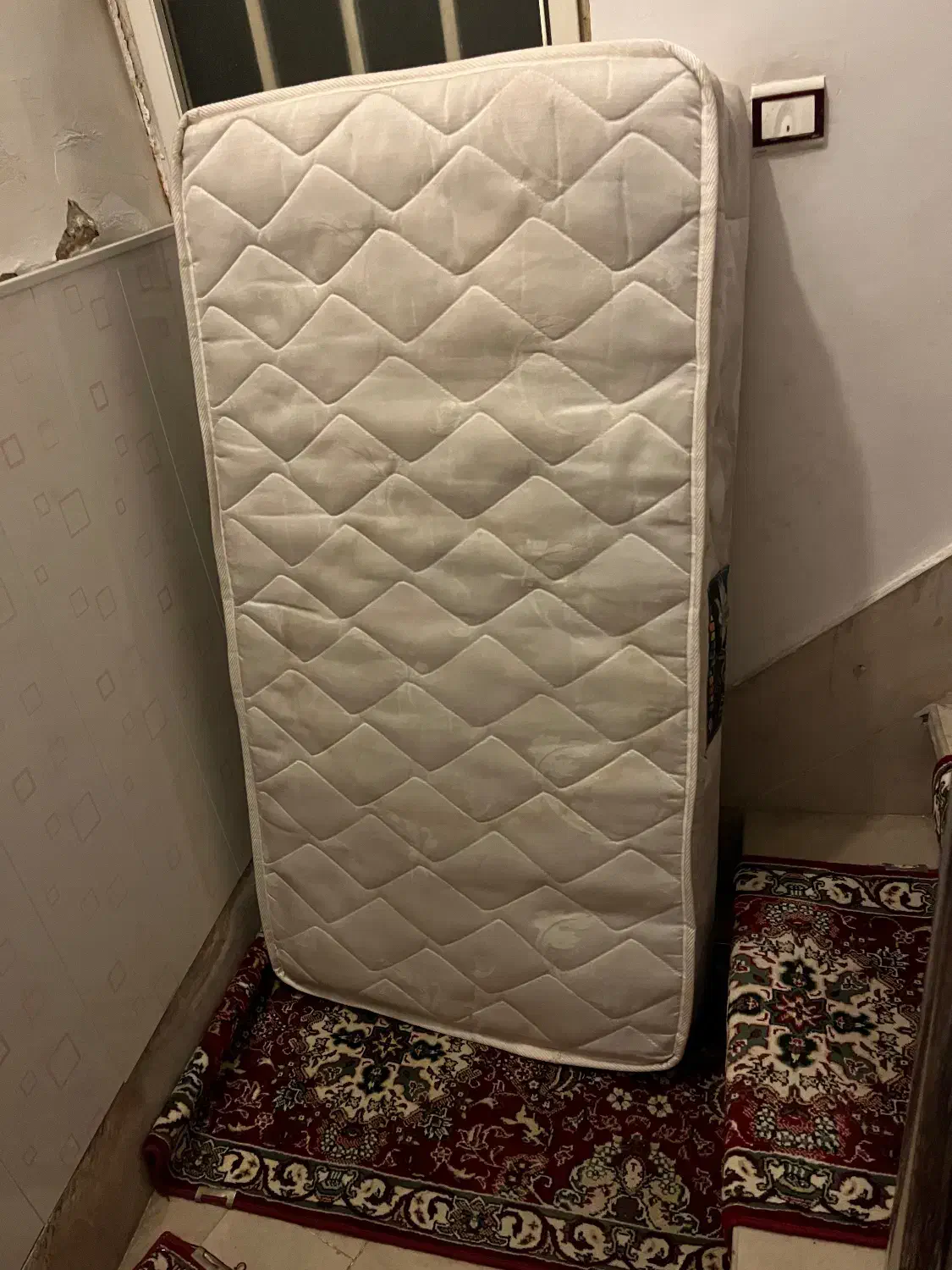 تشک خوشخواب کودک|تشک تختخواب|خوی, |دیوار