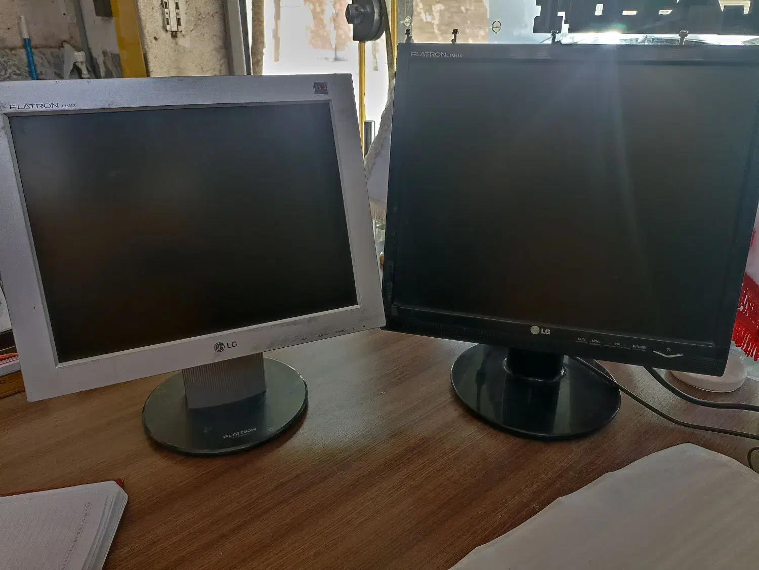 مانیتور 15 اینچ|قطعات و لوازم جانبی رایانه|ملایر, |دیوار